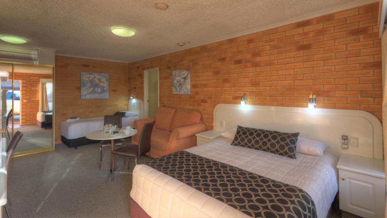 Cousins Motor Inn Inverell Exterior foto
